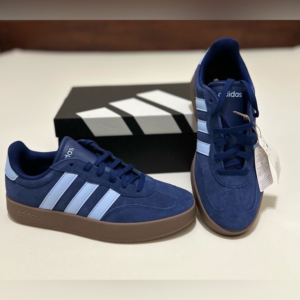 Adidas Men's Dark Blue and Light Blue Sneakers